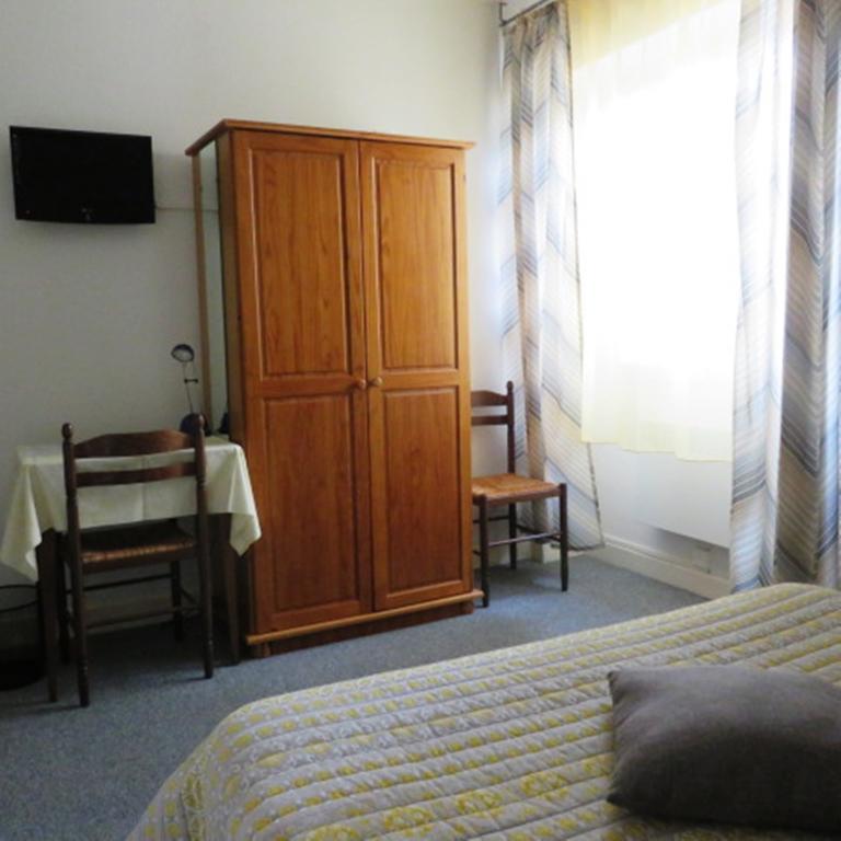 Hotel Le Relais Du Pont De Rhodes Frayssinet Zimmer foto