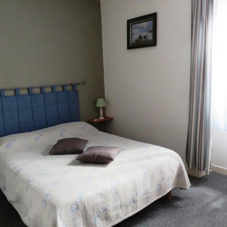 Hotel Le Relais Du Pont De Rhodes Frayssinet Zimmer foto